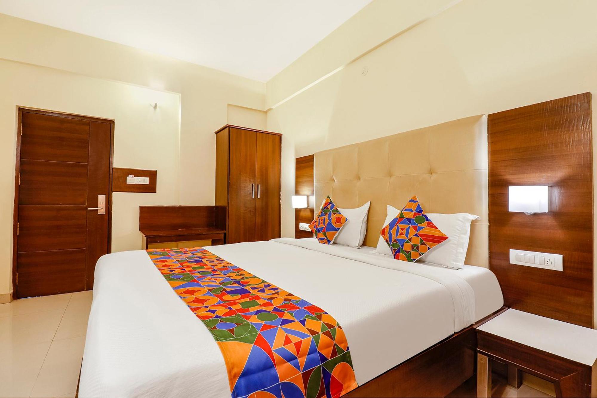 Fabhotel Magaji Comfort Inn Bangalore Luaran gambar